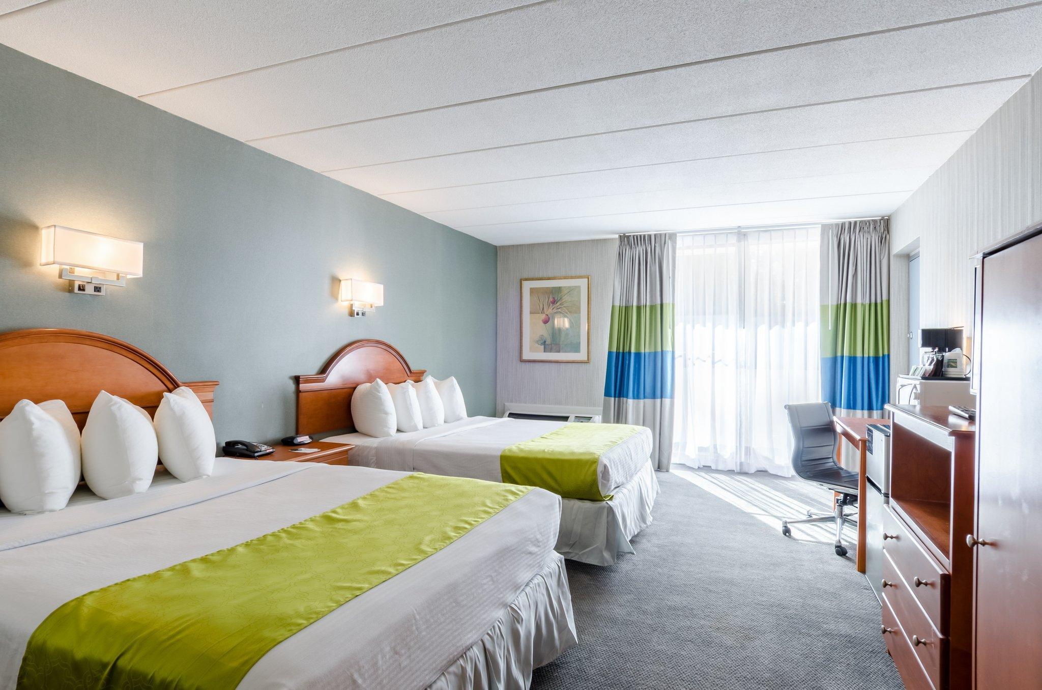 Quality Inn West Springfield Bagian luar foto