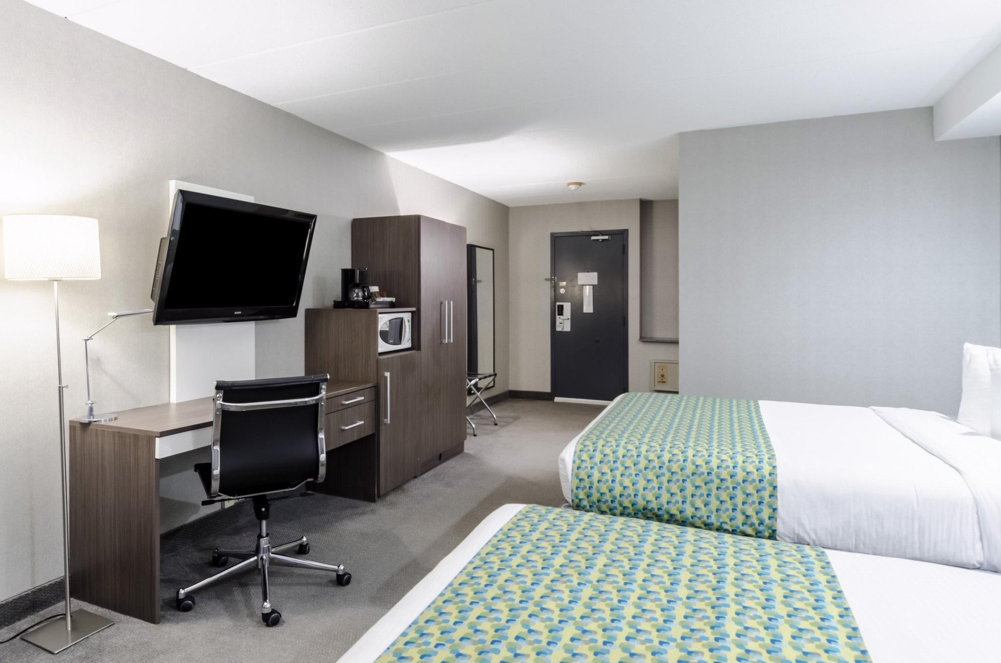 Quality Inn West Springfield Bagian luar foto